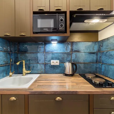 Central Dayflat Apartments *