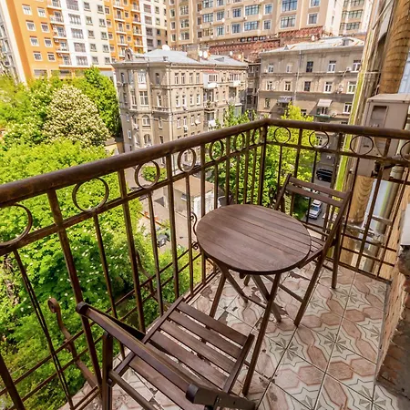 Central Dayflat Apartments * Kyiv