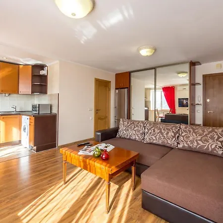 Central Dayflat Apartments