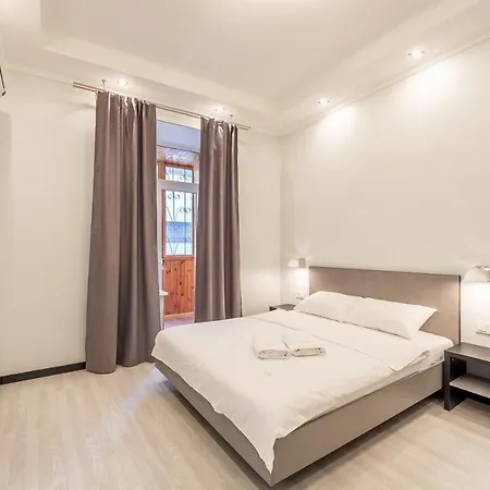 Central Dayflat Apartments Apartment Kyiv