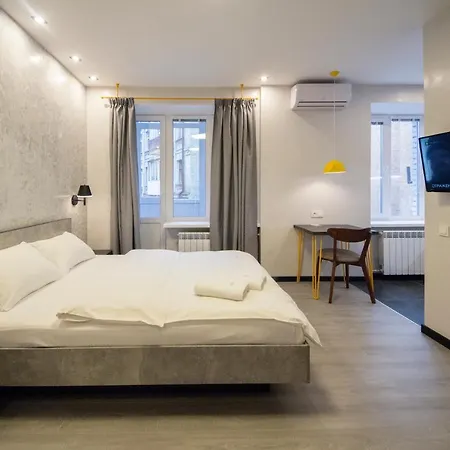 Central Dayflat Apartments